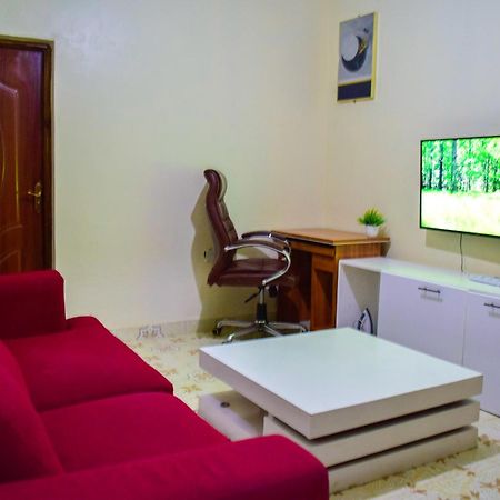Linet'S Apartment Nyeri Exterior foto